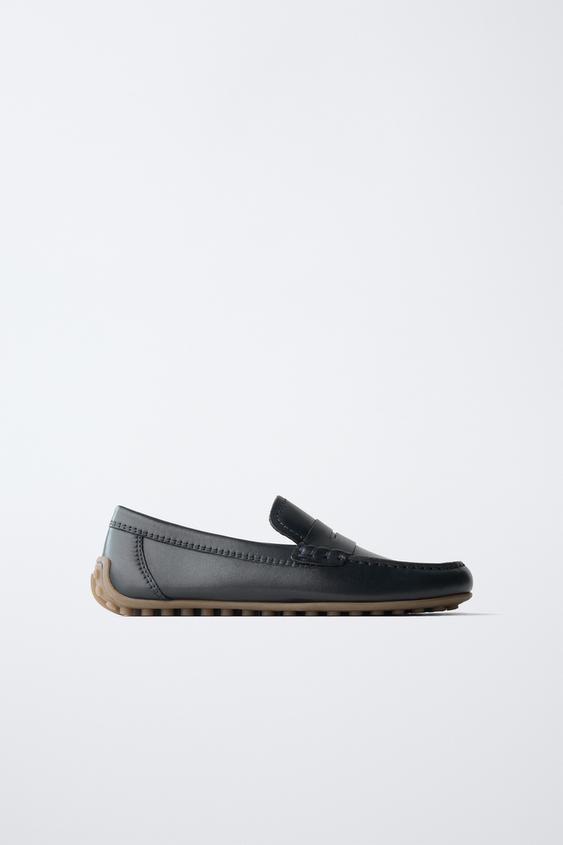 GIÀY THUYỀN DA CỔ ĐIỂN - Xanh Nước Biển Đậm từ Zara - Hình ảnh 0