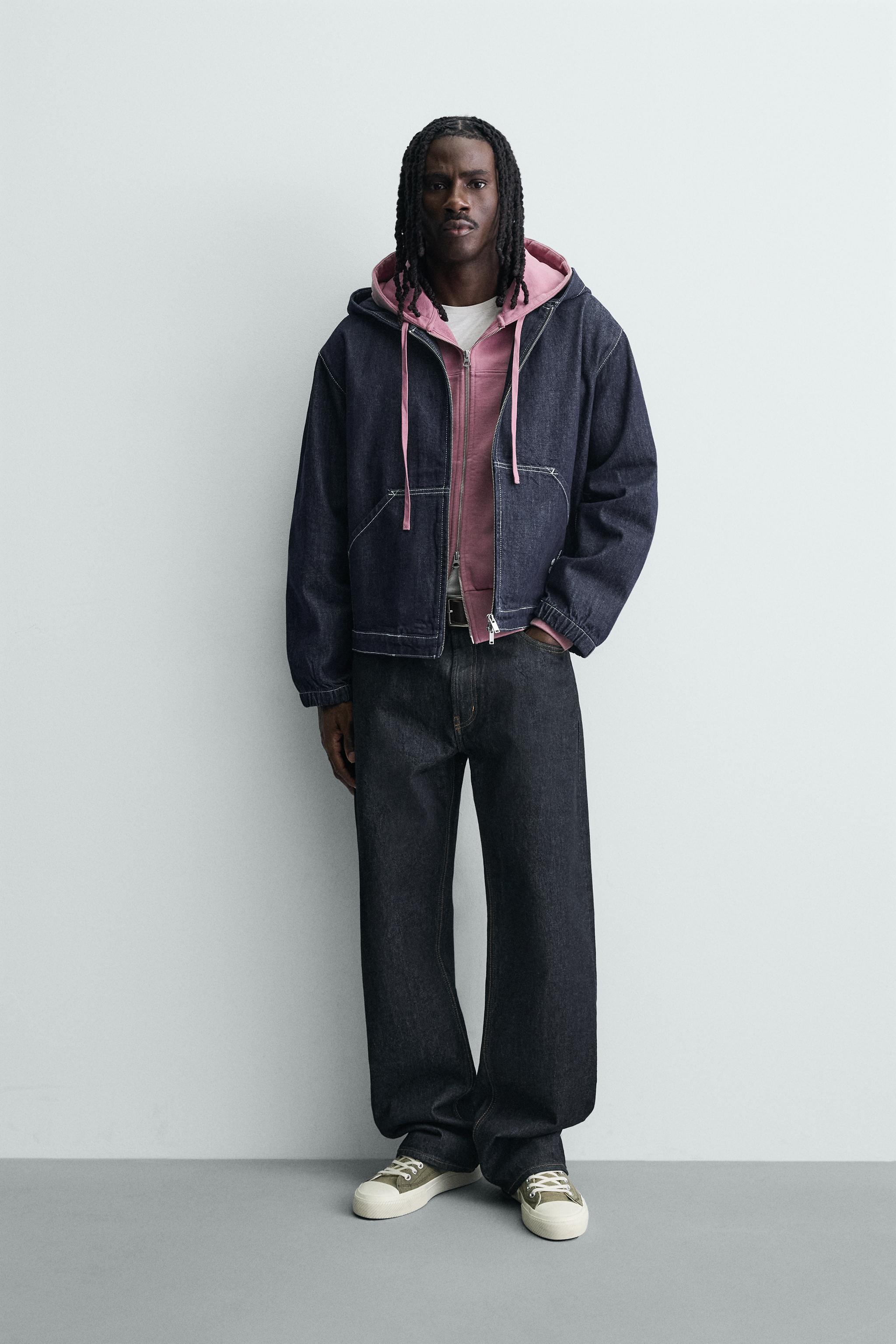 BLOUSON EN DENIM À CAPUCHE ET SURPIQÛRES