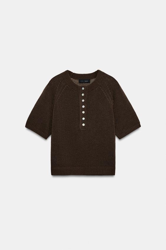 HAUT EN MAILLE À MANCHES COURTES ET BOUTONS - Marron de Zara - Image 3
