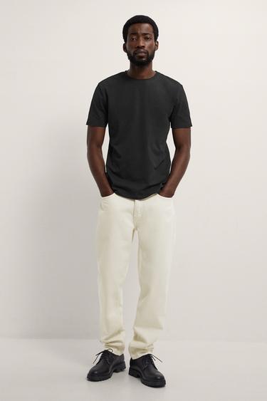 BASIC SLIM FIT T-SHIRT - Black by Zara - Image 0