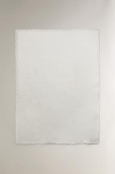 DEKORATIVE LEINENDECKE - Cremefarben von Zara - Bild 0