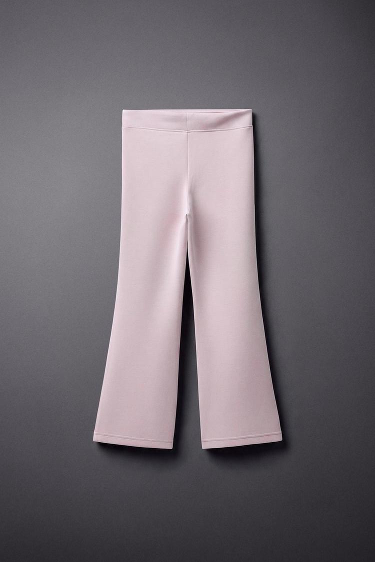 PANTALÓN FLARE SPORTY CON MODAL