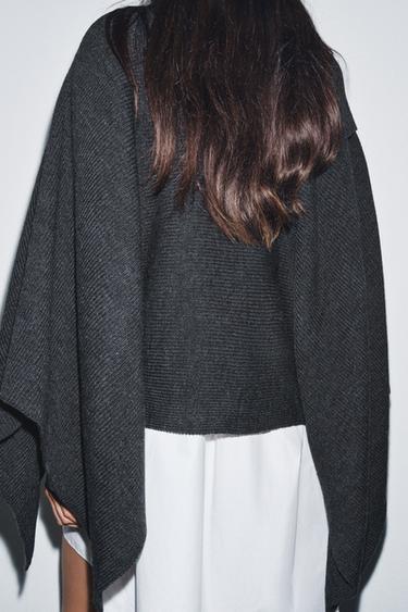 CAPE AVEC LAINE COL ASYMÉTRIQUE - Gris foncé de Zara - Image 6
