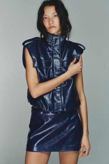 FALDA MINI EFECTO PIEL TACHAS - Azul de Zara