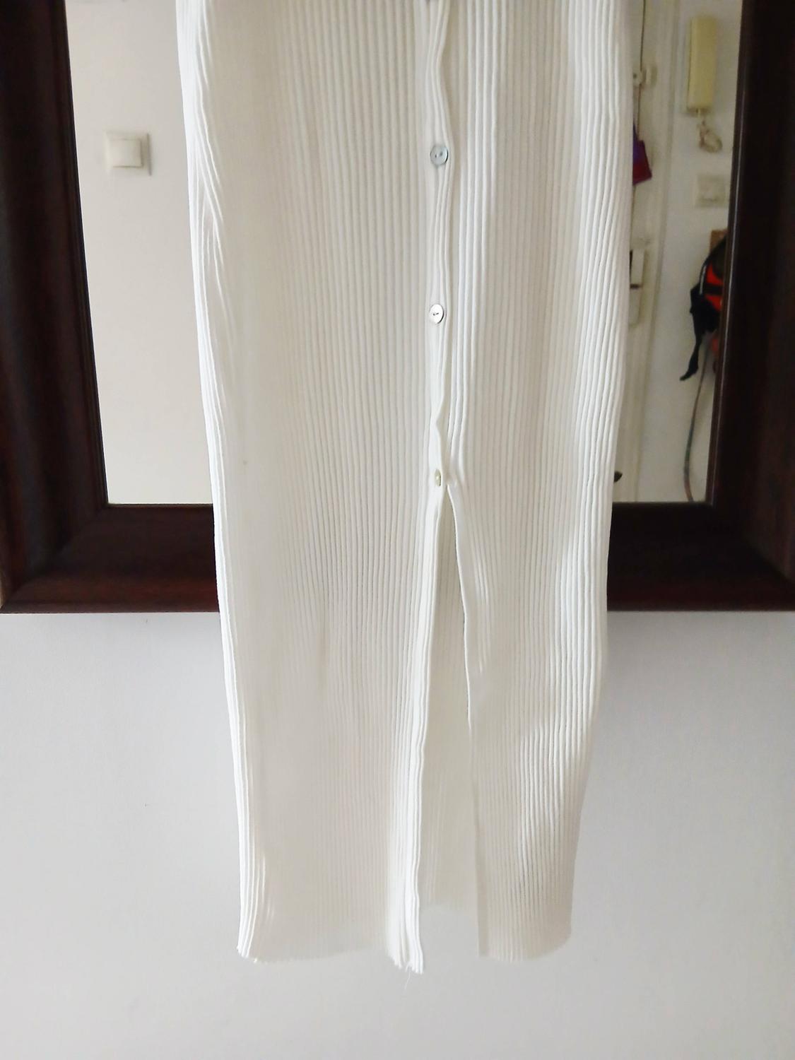 MIDI DRESS WITH BUTTONS - Image 4