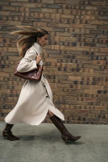 LONG COAT WITH WOOL AND HIGH NECK - Beige by Zara