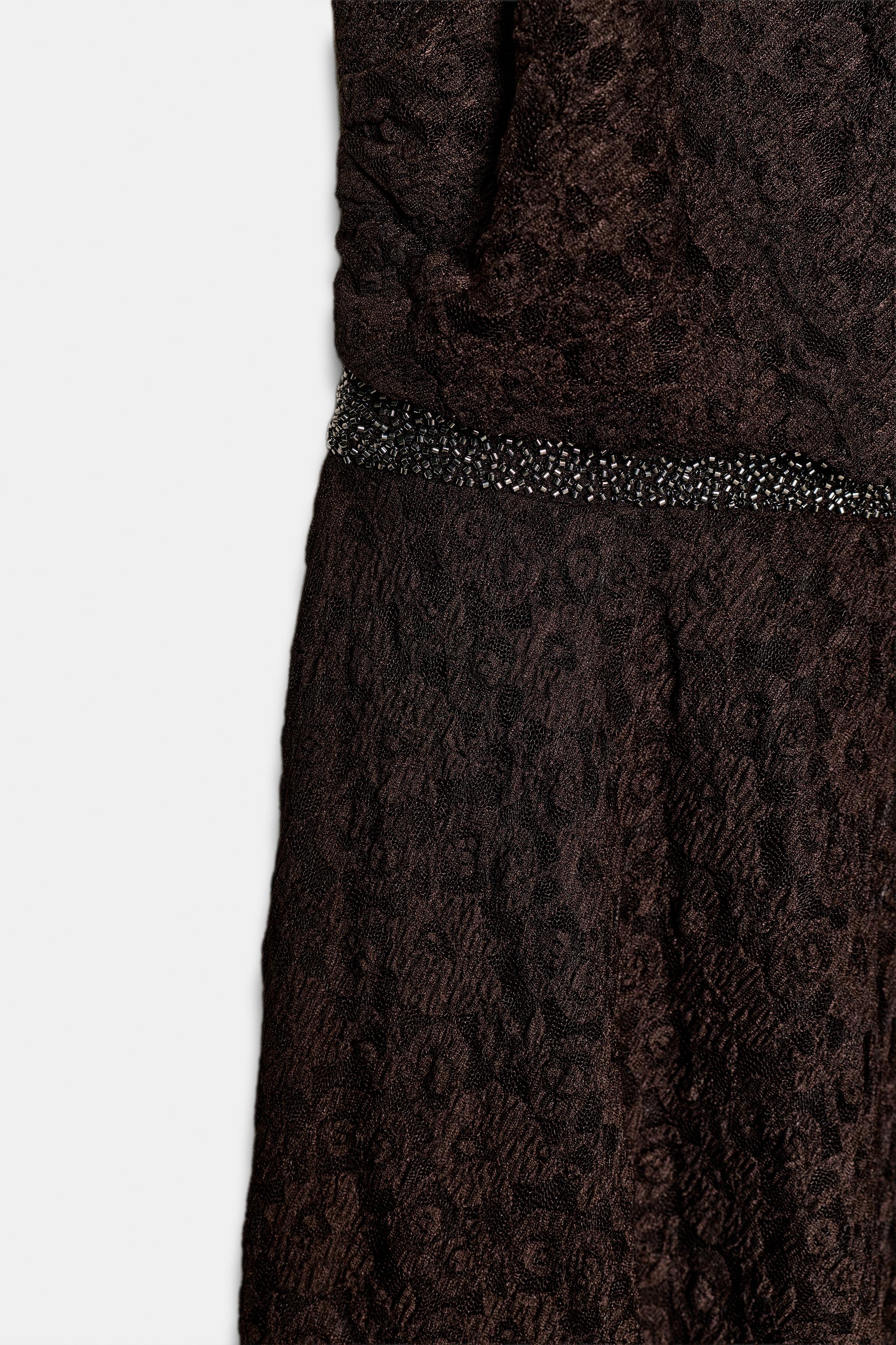 ROBE HALTEUR DENTELLE BRILLANTS