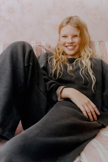 PANTALLONA WIDE LEG ME EFEKT TË ZBARDHUR - Gri nga Zara