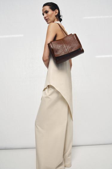 MINI SHOPPER PIEL DOBLE BOLSILLO - Marrón de Zara