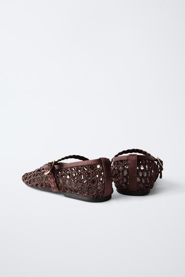 BALLERINES AJOURÉES - Marron de Zara - Image 4