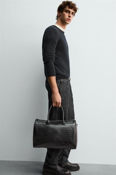 SAC DE VOYAGE GRAVÉ FAÇON CROCODILE - Noir de Zara - Image 2