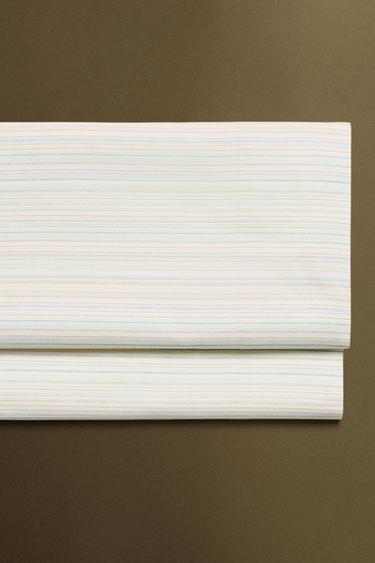 DRAP PLAT RAYURES - Écru de Zara - Image 5