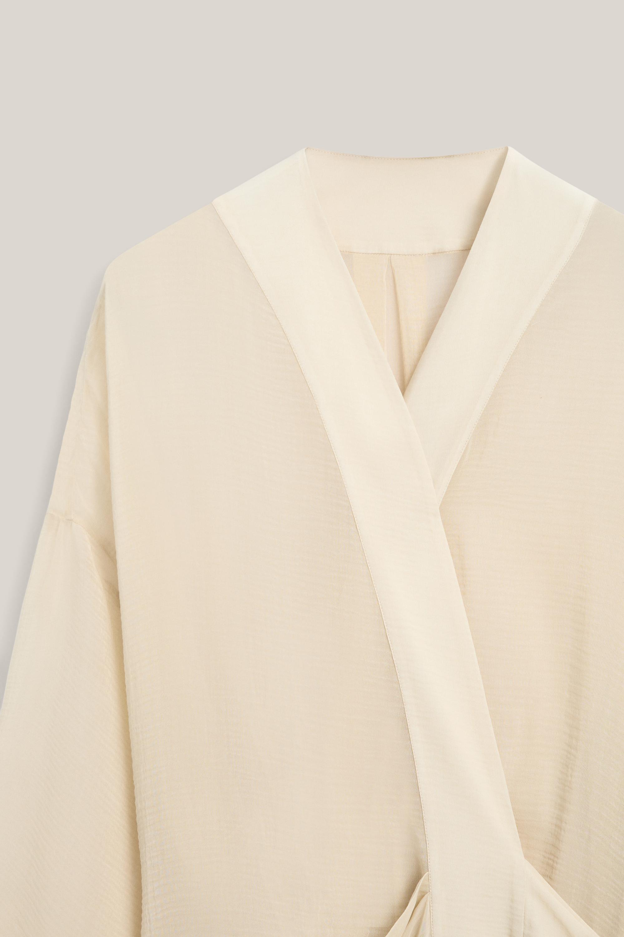 Flowing textured kimono - LIMITED EDITION