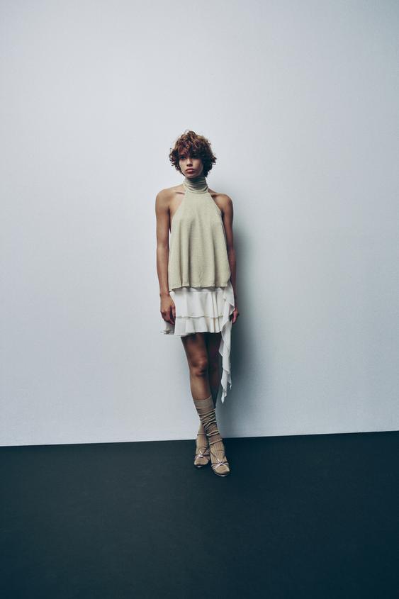 METALLIC THREAD HALTER TOP