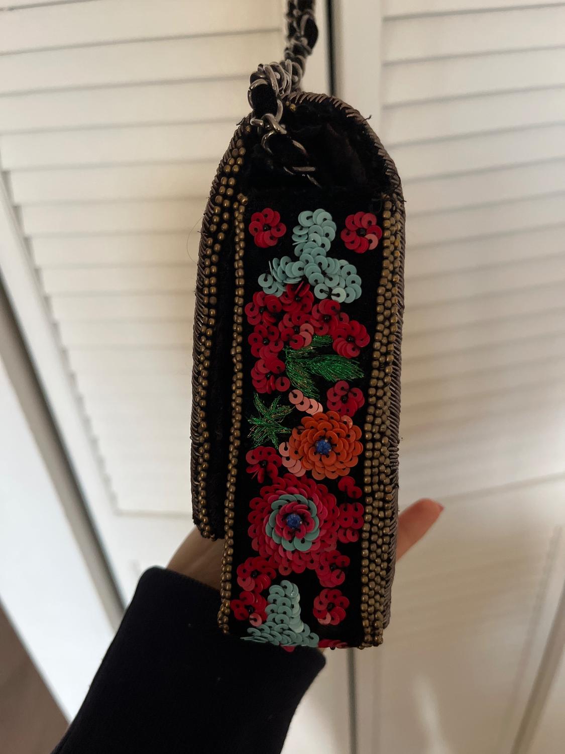 EMBROIDED FLOWER BAG - Image 6