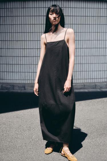 Zara 背面打褶中長版洋裝 - 黑色