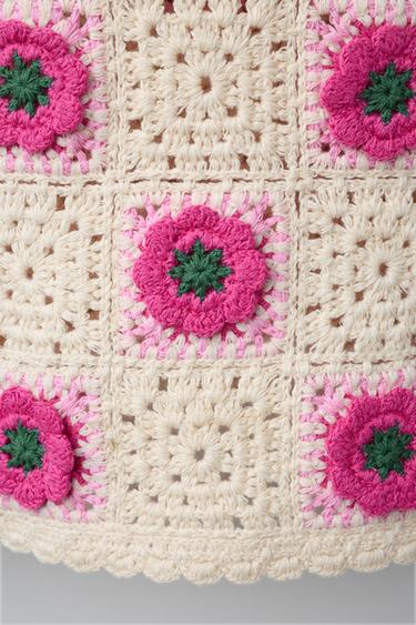 ROBE EN MAILLE CROCHET À FLEURS - Fuchsia de Zara - Image 2