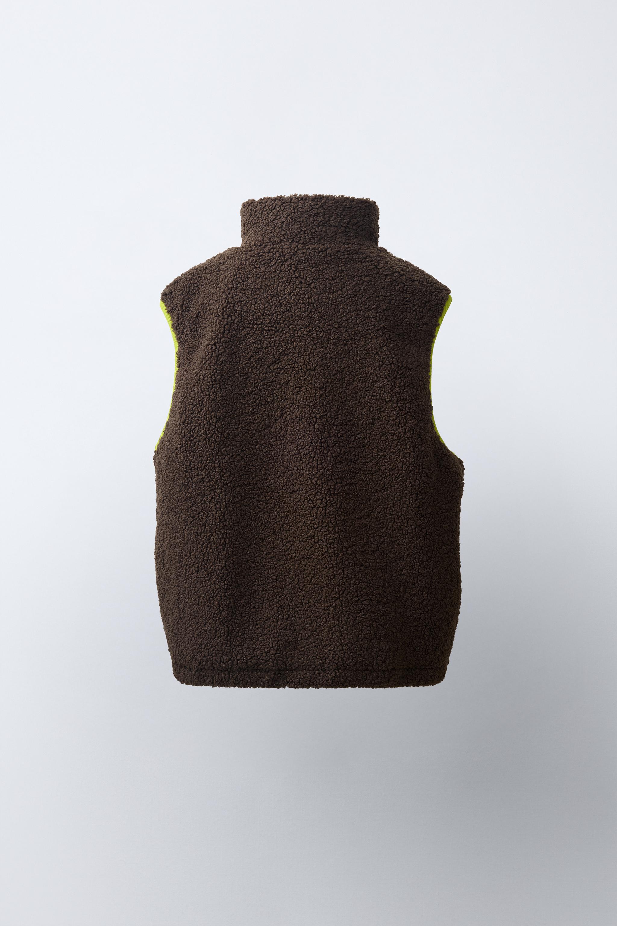 GILET EFFET MOUTON À CONTRASTE