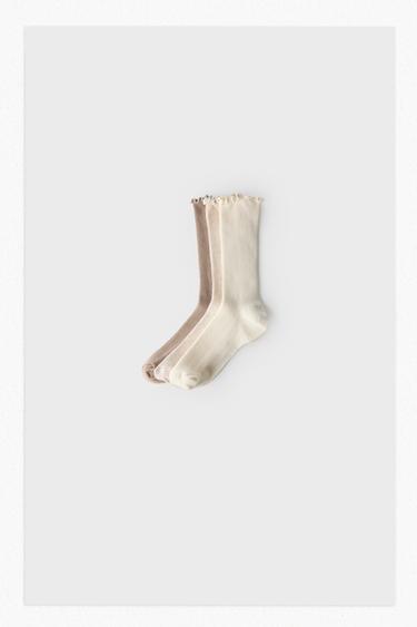 LOT DE TROIS CHAUSSETTES MI-LONGUES EN VELOURS BOUCLÉ - Beige clair de Zara