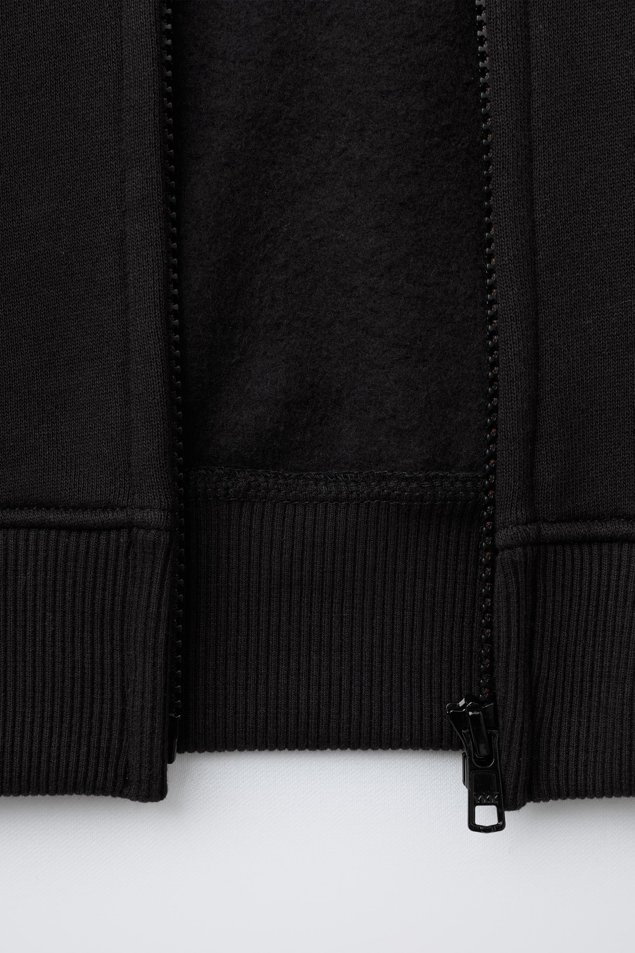ZIPPERED LABEL JOGGING JACKET