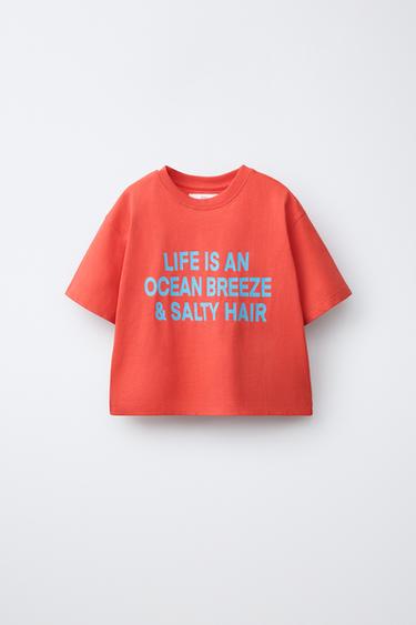 تيشرت بطبعة نصية - أحمر الخاص بـ Zara