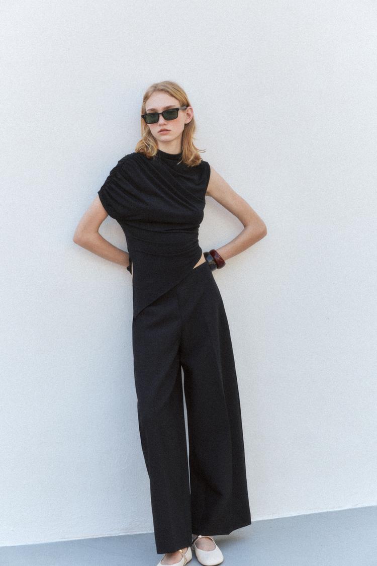 アシンメトリートップス - ブラック | ZARA Japan / 日本
