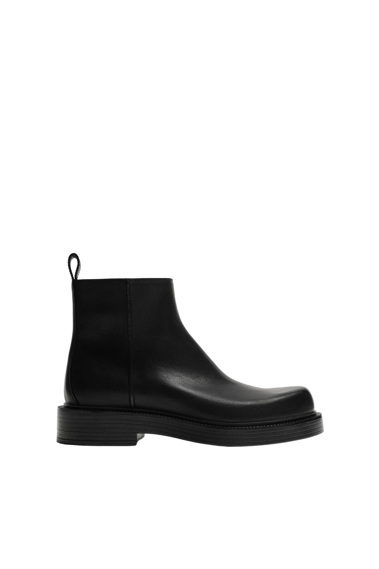 CHUNKY BOOTS