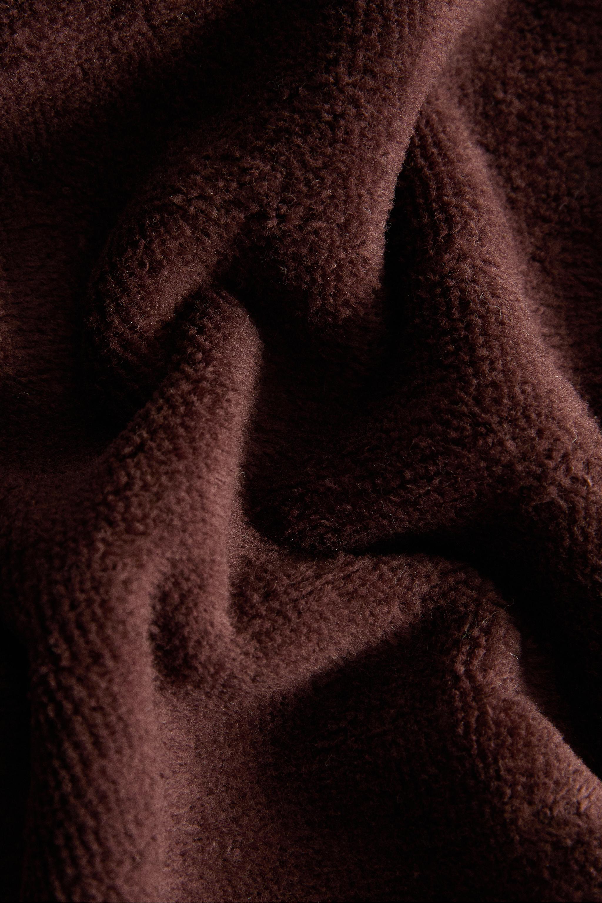 SERVIETTE DE BAIN VELOURS BORD CHENILLE (540 G/M²)