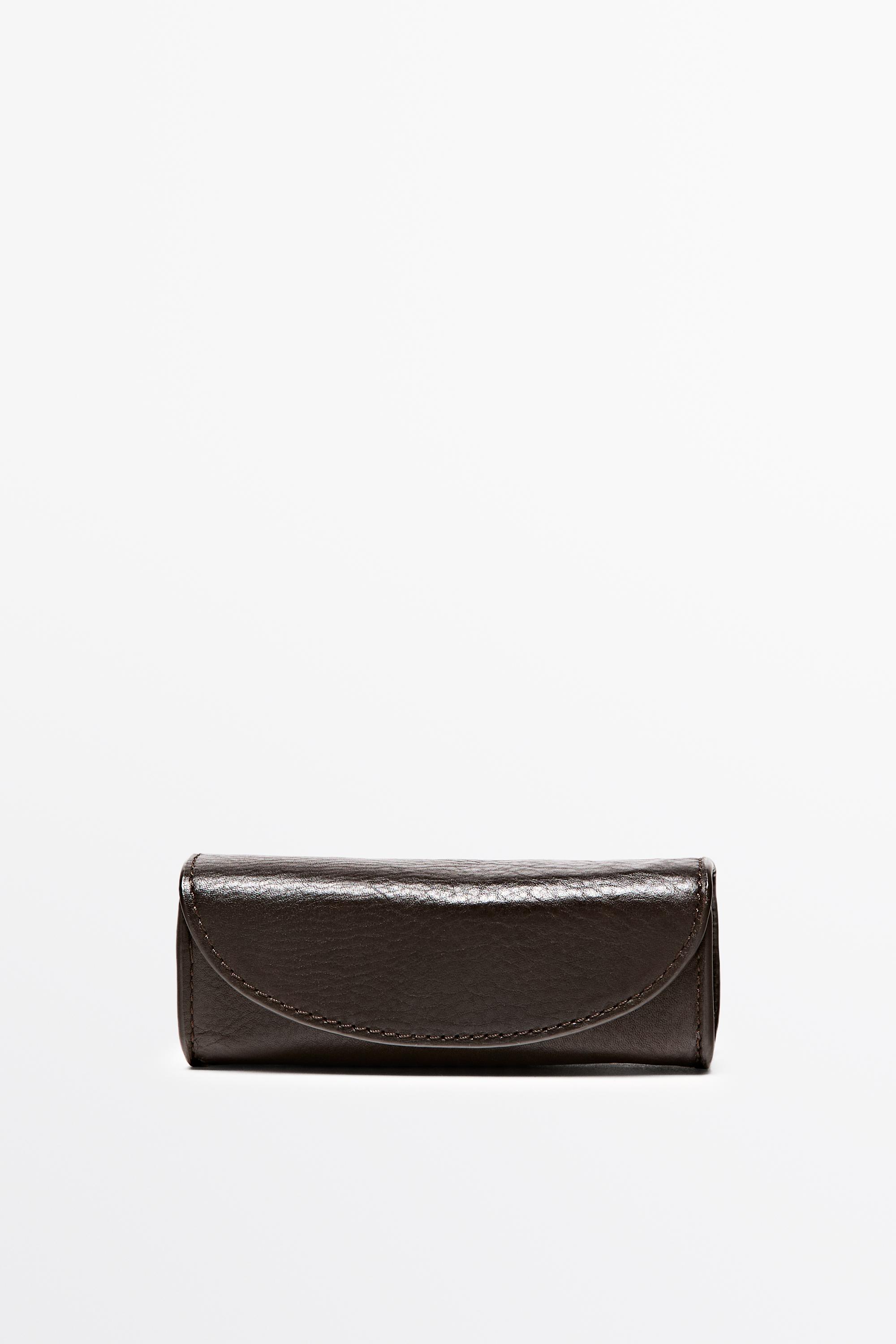Nappa leather ring case