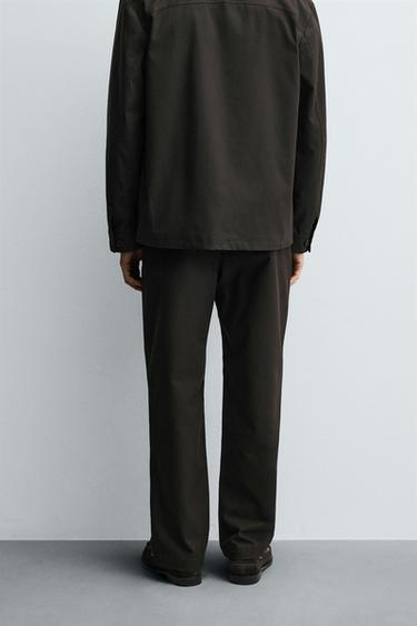 PANTALON À PLIS EN TWILL - Marron foncé de Zara - Image 2