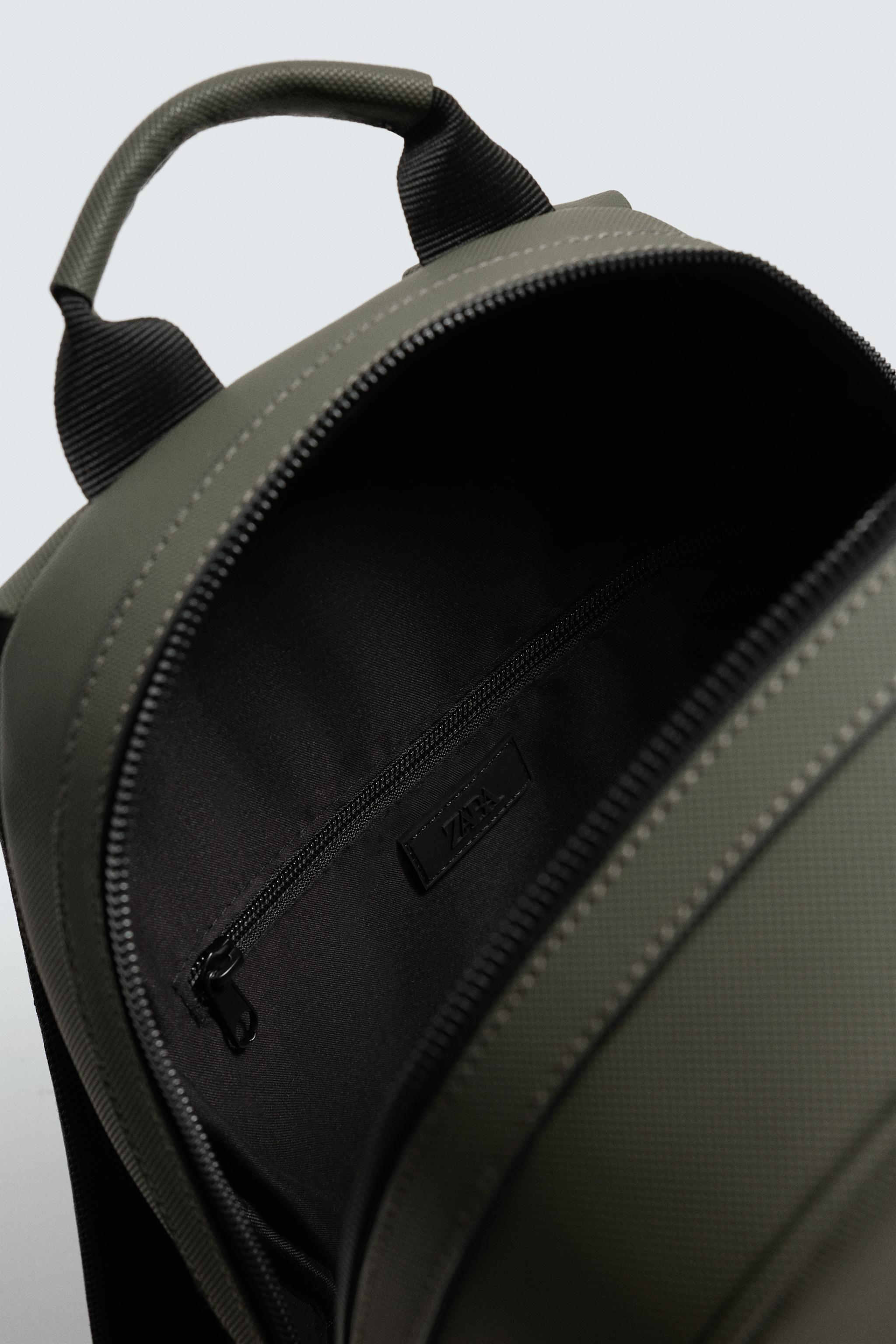 TEXTURED BACKPACK
