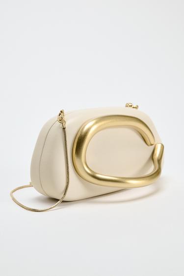 MINAUDIÈRE WITH GOLDEN CLASP - white by Zara