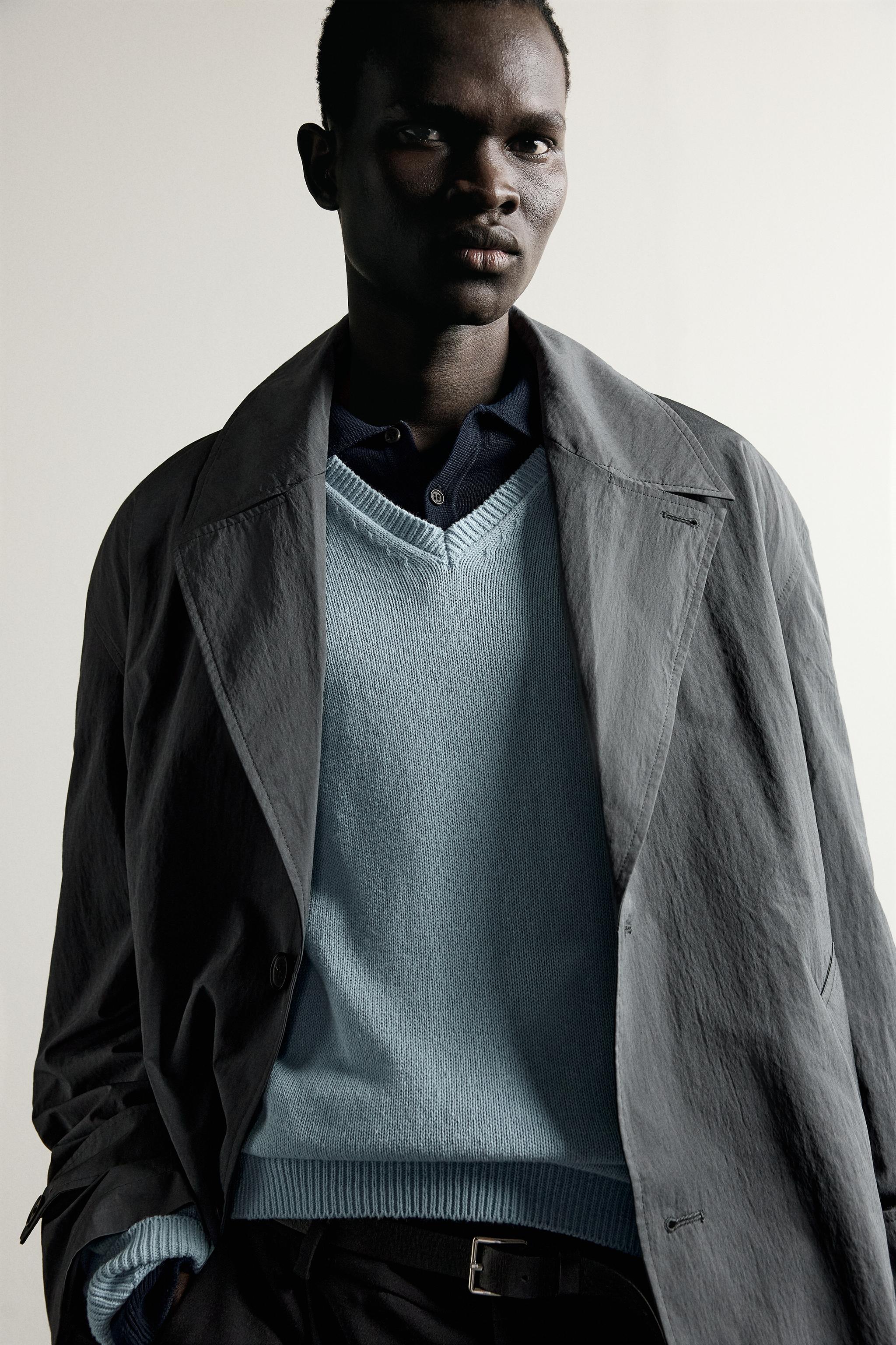 RELAXED-FIT TECHNICAL TRENCH COAT