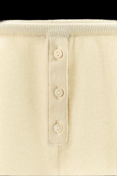 Zara MINI SHORTS WITH COTTON BUTTONS - Ecru