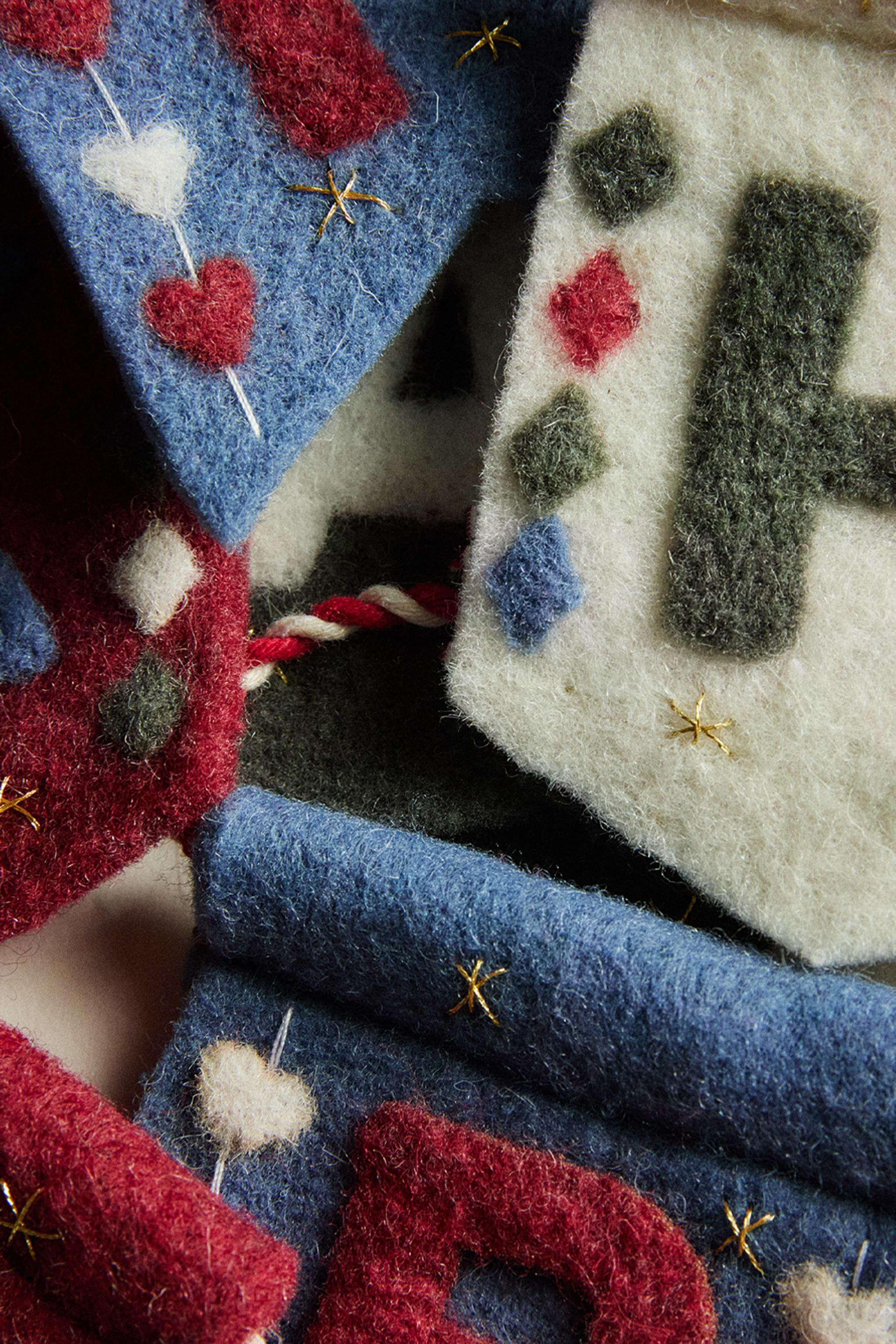 FLAG LETTER CHRISTMAS ORNAMENT (A-K)