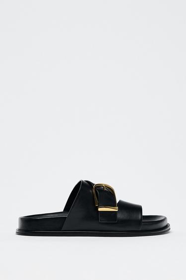 BUCKLED FLAT SANDALS - Black by Zara
