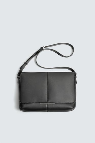 FLAP CROSSBODY BAG - Black by Zara