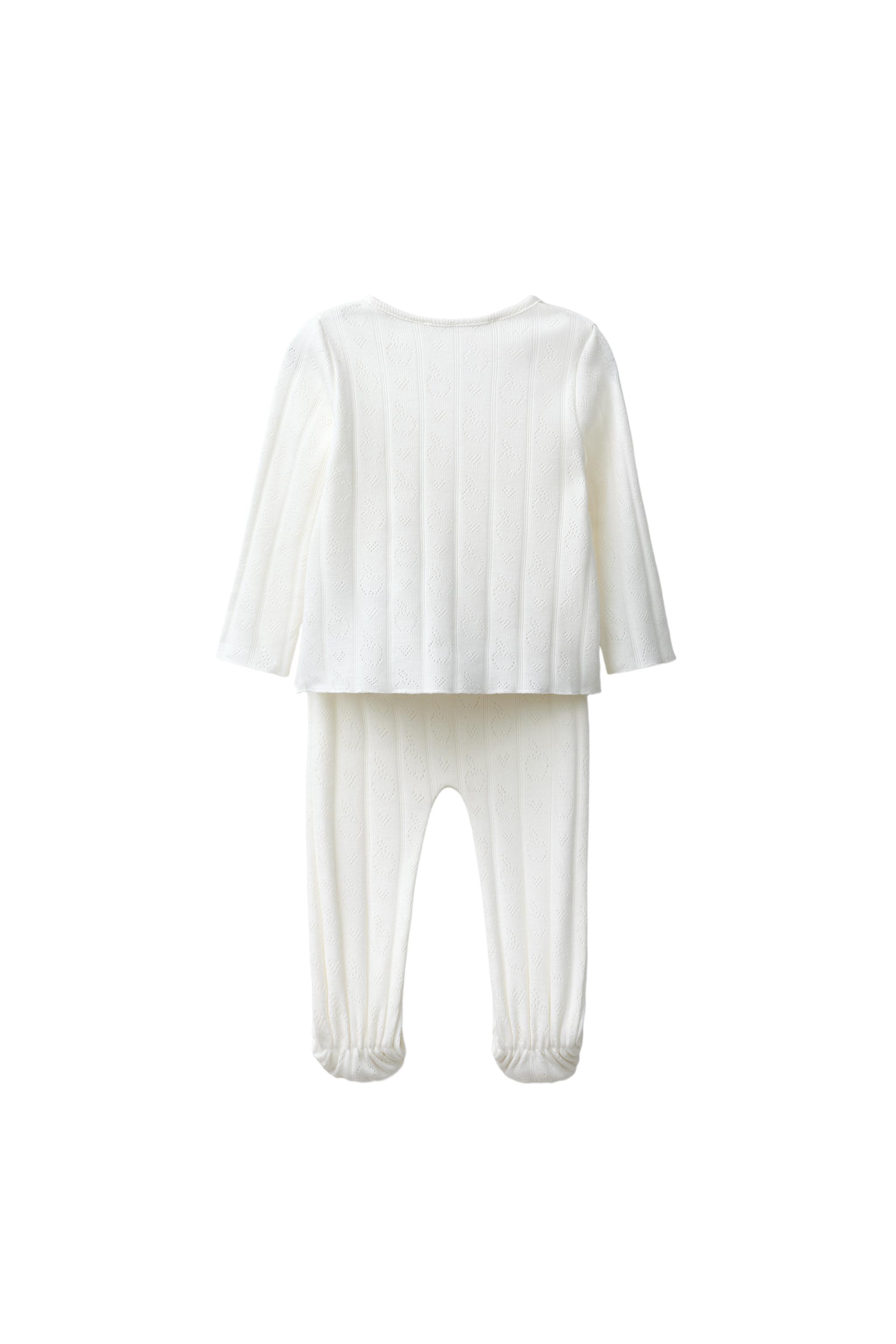 NEWBORN APPLE PRINT SET — Oyster-white