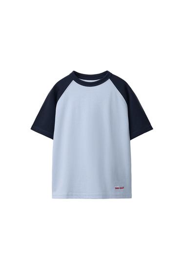 تيشرت بأكمام رنغلان ونص مطرّز - أزرق / بحري الخاص بـ Zara
