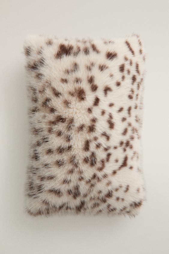 POVLAK NA POLŠTÁŘEK Z DLOUHÉ KOŽEŠINY S ANIMAL PRINTEM - Leopard od Zara - Obrázek 0