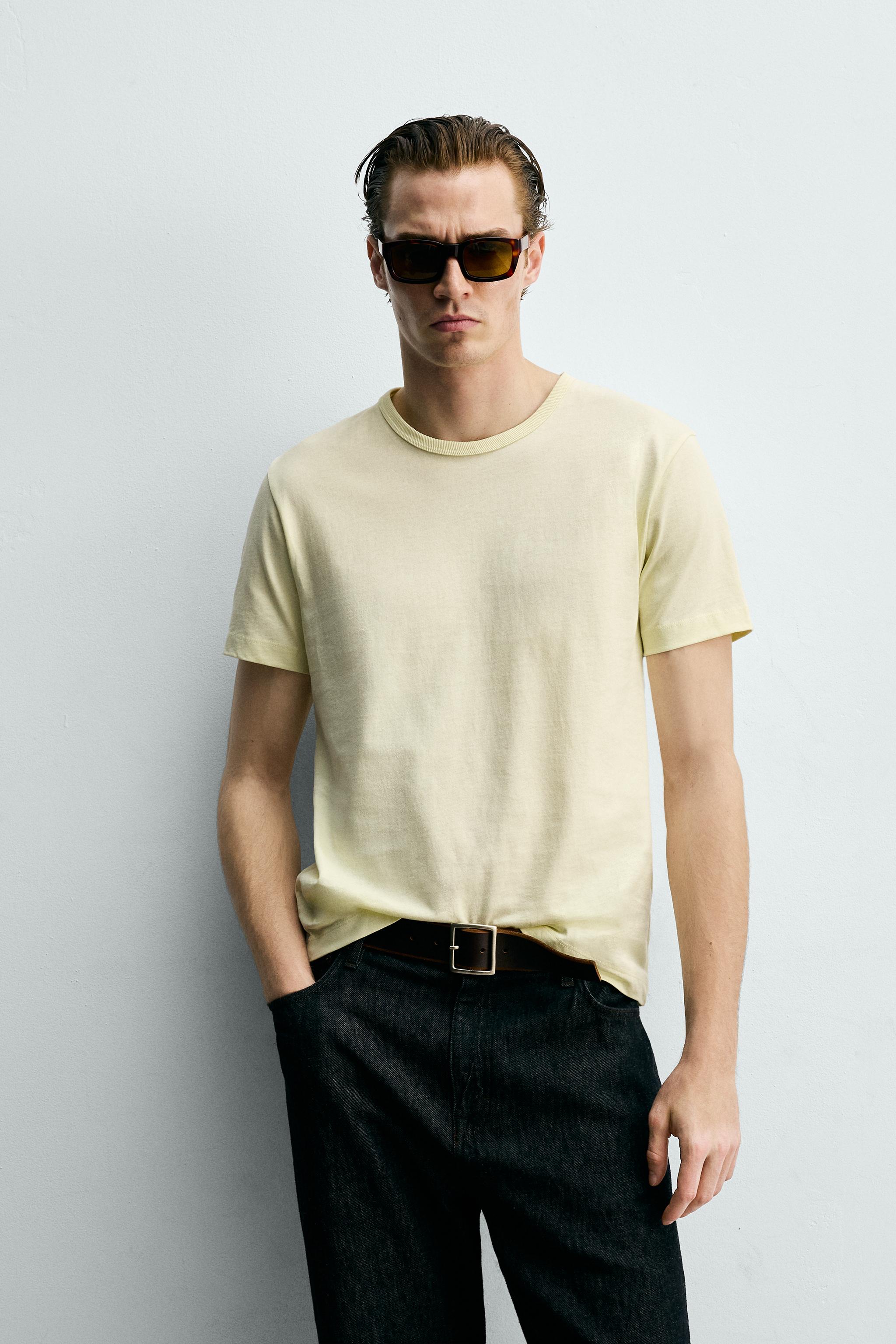 REGULAR FIT T-SHIRT