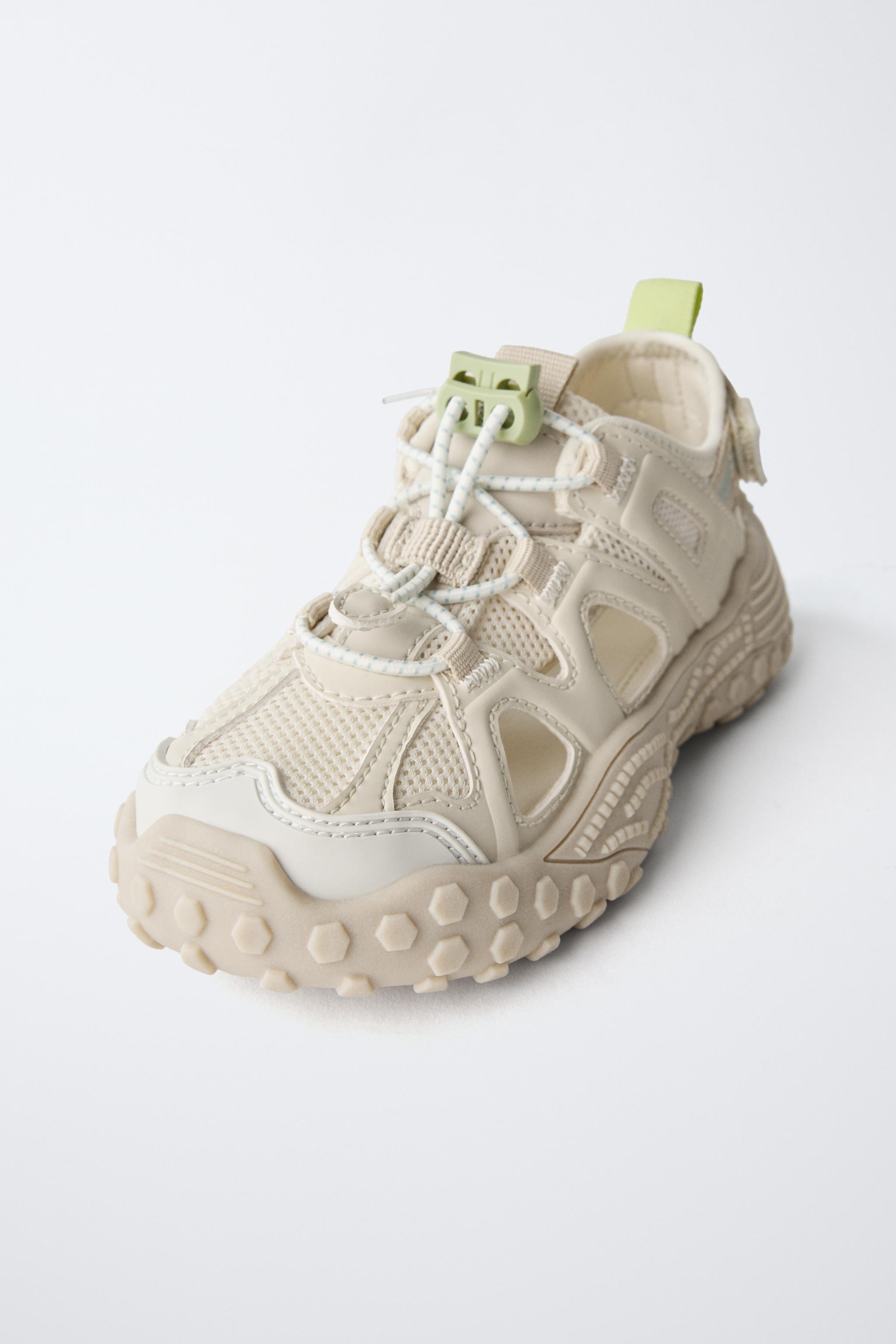 OPEN ATHLETIC SNEAKERS