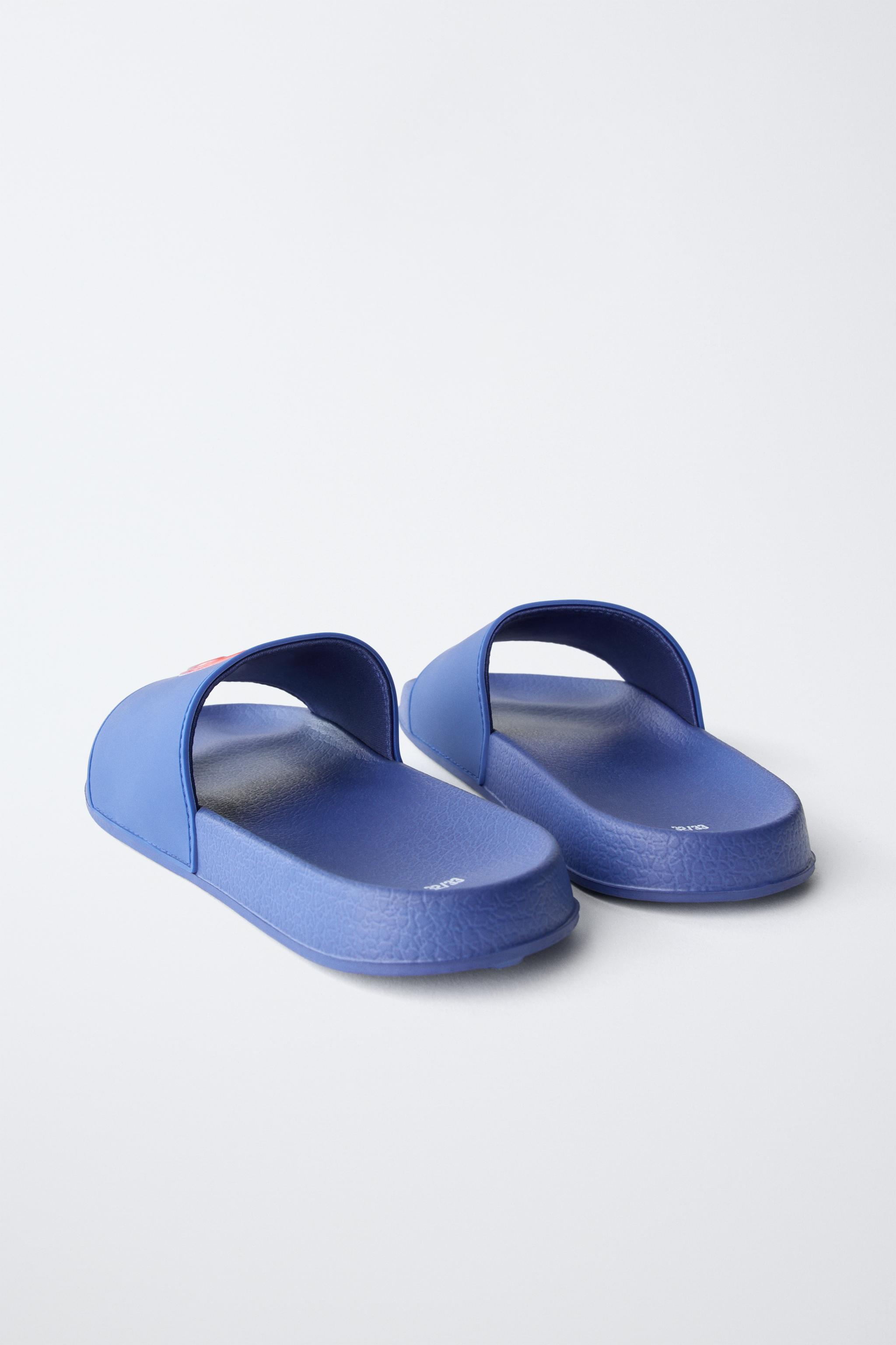 Детские сандалии Zara PSG® POOL SLIDES — фото 6