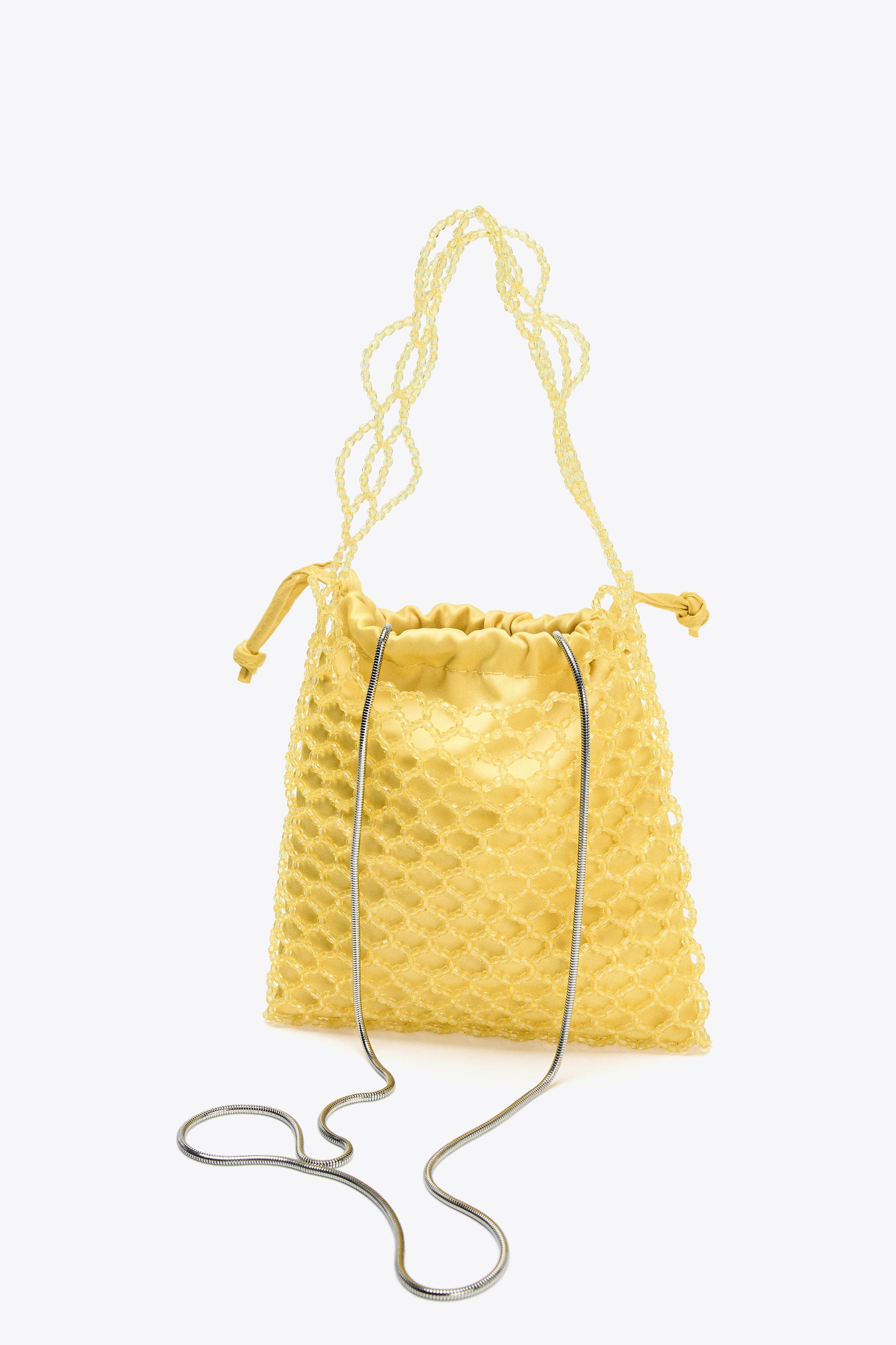 ZARA スウェード　ハンド　ショルダー　バッグ　キャメルカラー　綺麗め ZARA スウェード ハンド ショルダー バッグ キャメルカラー 綺麗