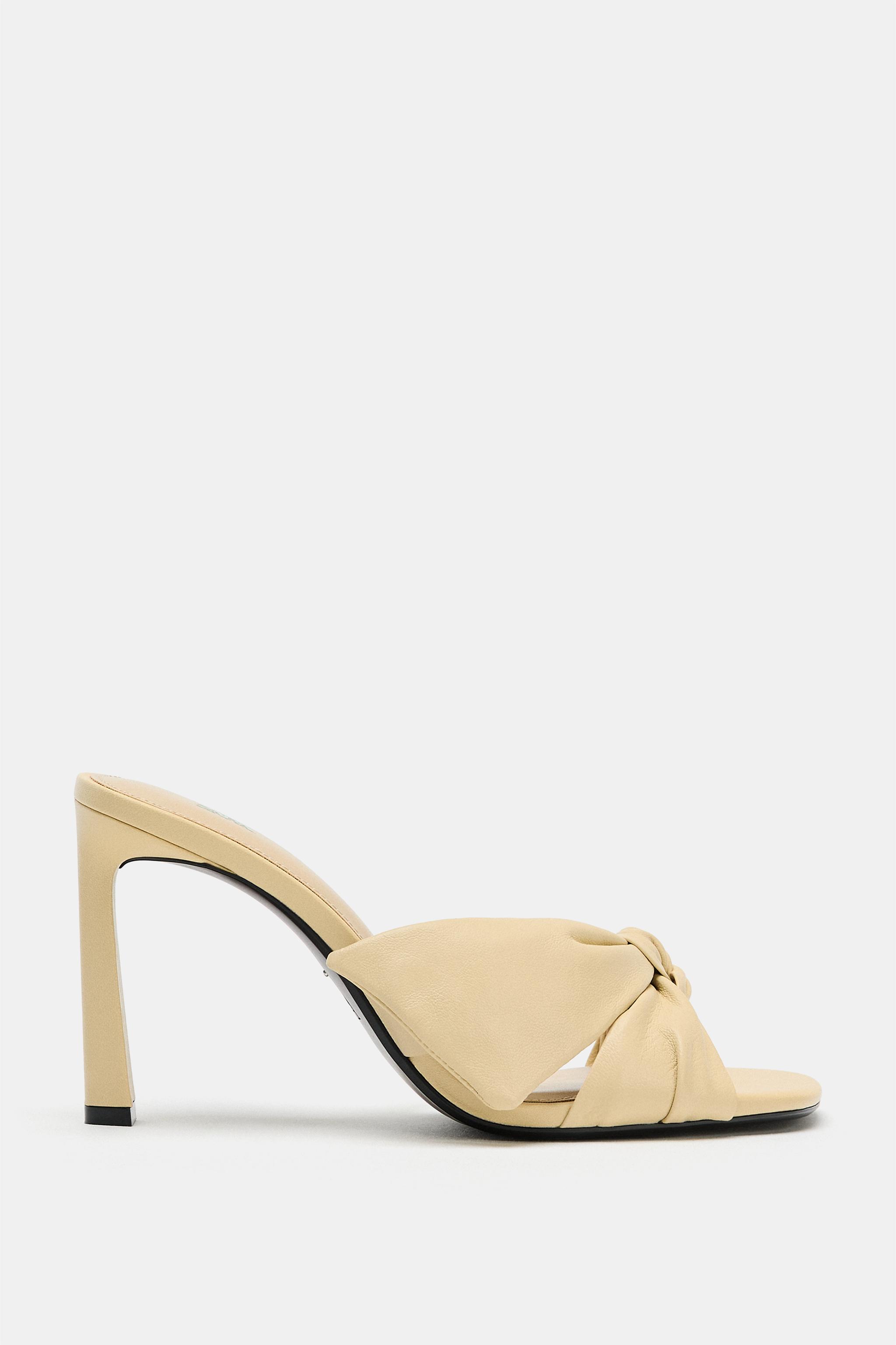 LEATHER BOW HEELED SANDALS — Vanilla Yellow