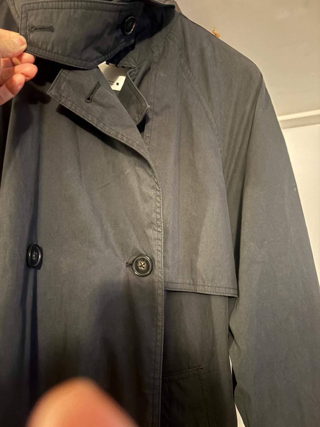 OVERSIZE TRENCH COAT WITH BELT - Image 4