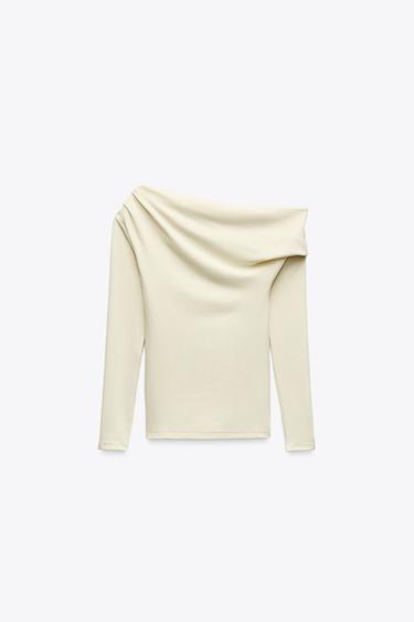 TOP ASIMÉTRICO SOFT INTERLOCK - Crudo de Zara