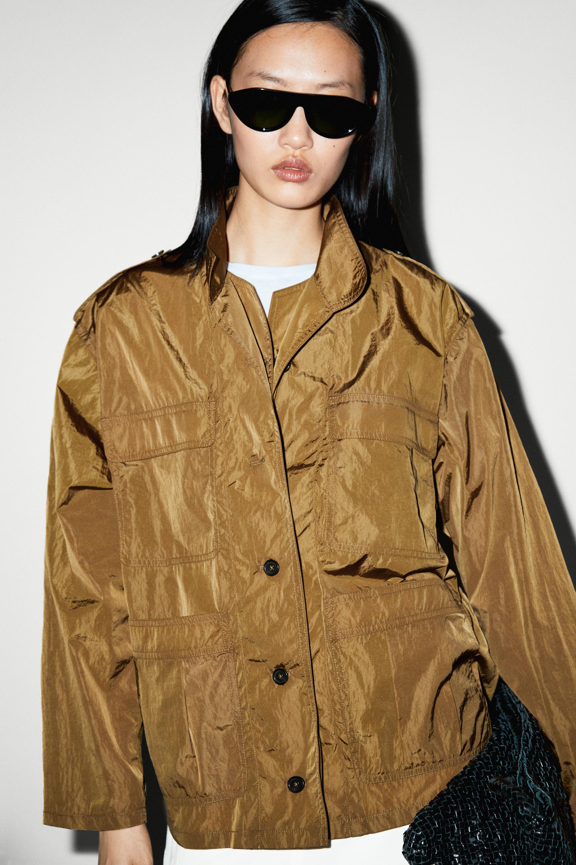 Technical overshirt with pocket details