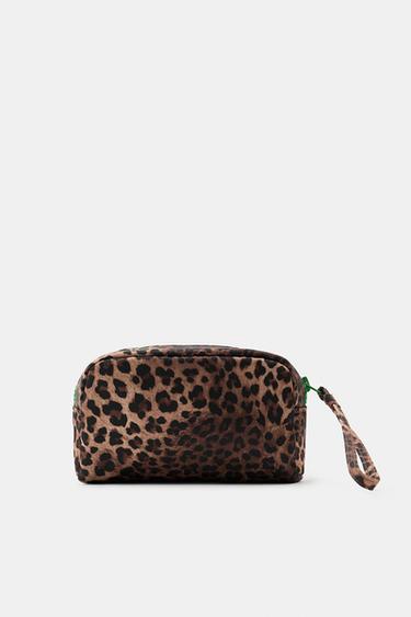 PRINTED QUILTED MINI TOILETRY BAG - Leopard by Zara - Image 0
