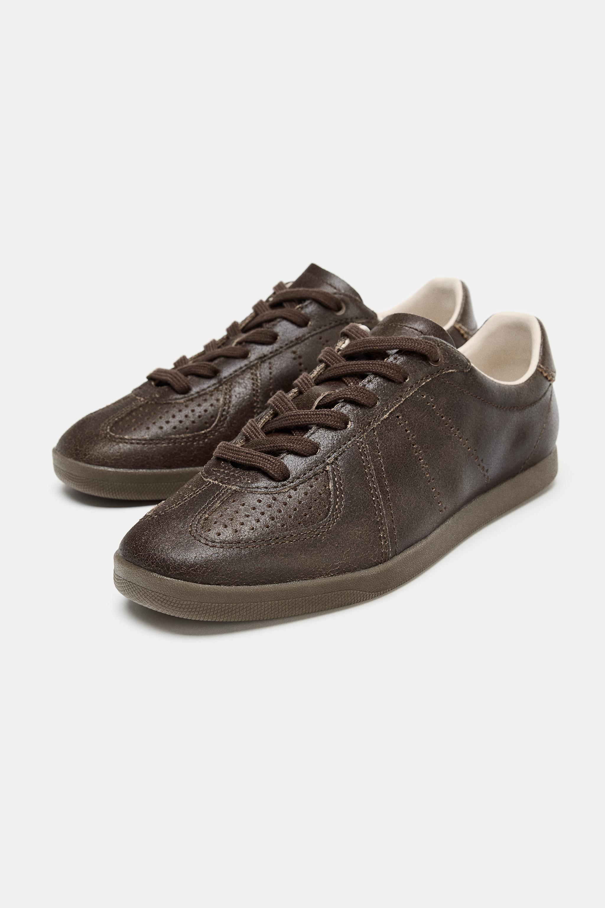 LEATHER SNEAKERS